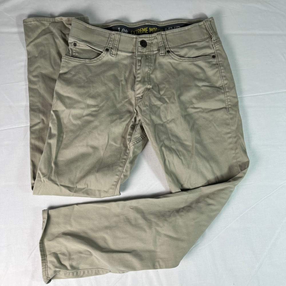 Lee Extreme Motion MVP Pants Mens 30x30 Khaki Excellent Straight Tapered Leg